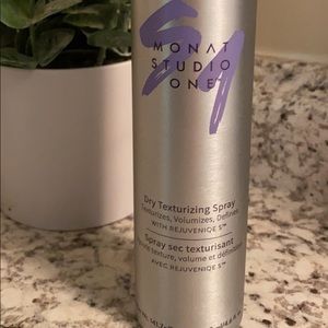 Dry Texturizing Spray